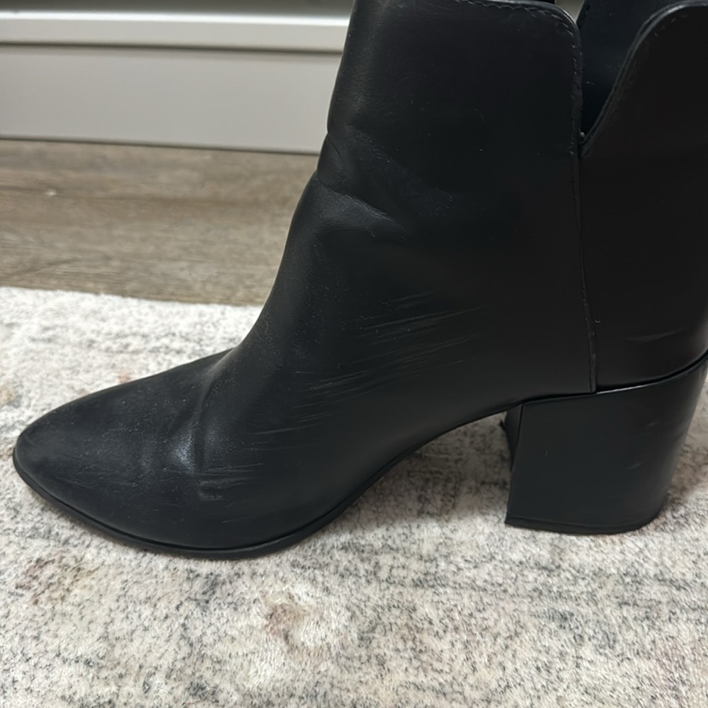 SHEIN Boot Bundle - Picture 4 of 7